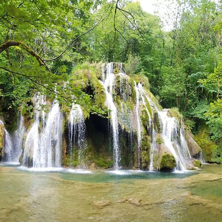 Вілла Au Bord De Seille Nevy-Sur-Seille Екстер'єр фото